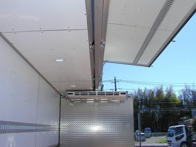 MITSUBISHI FUSOU FIGHTER 2024