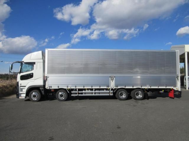 MITSUBISHI FUSOU SUPER GREAT 2024