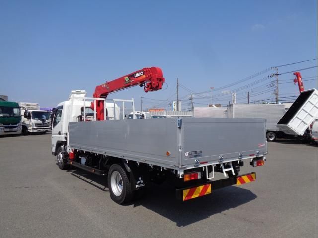 MITSUBISHI CANTER 2024