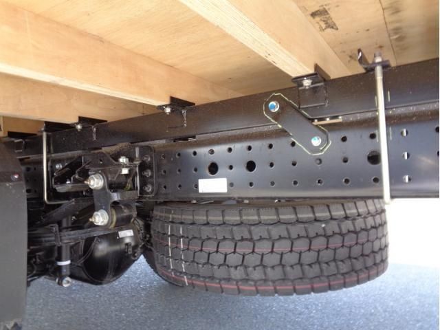 MITSUBISHI CANTER 2024