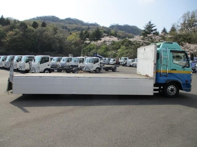 MITSUBISHI FUSOU FIGHTER 2017