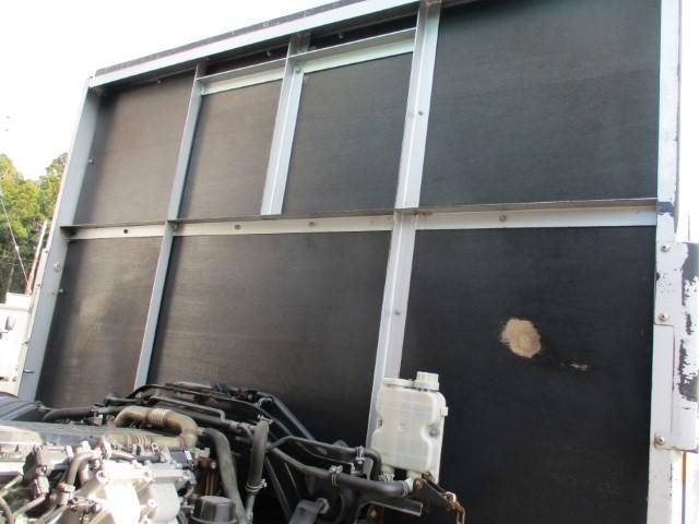 MITSUBISHI FUSOU FIGHTER 2017