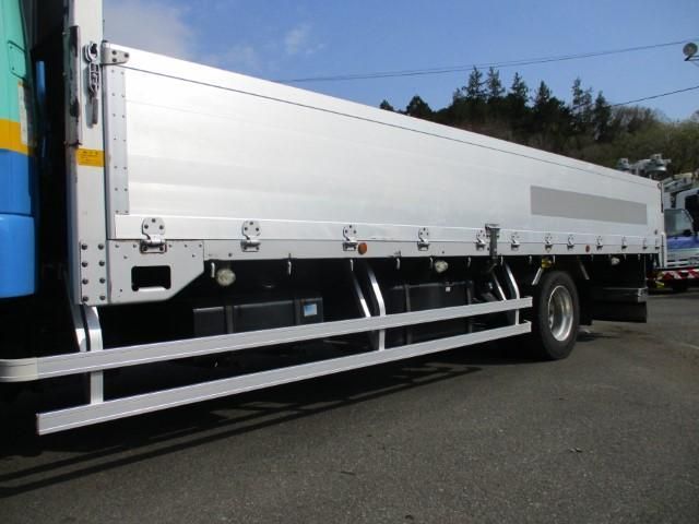 MITSUBISHI FUSOU FIGHTER 2017