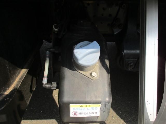 MITSUBISHI FUSOU FIGHTER 2017