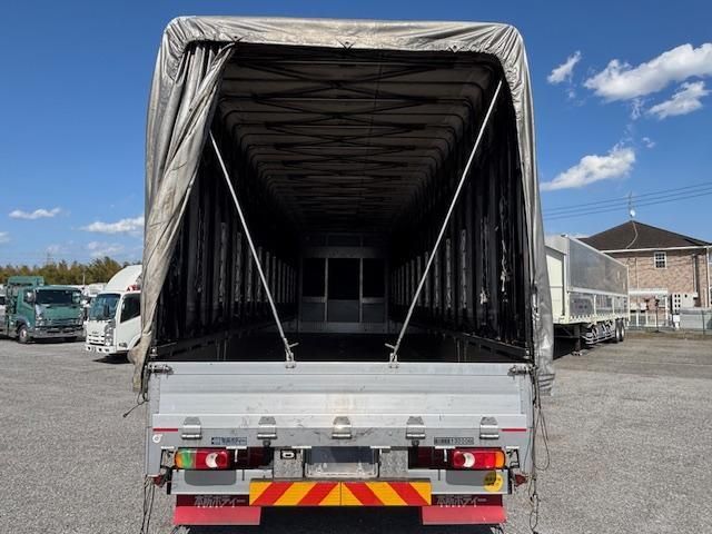 NISSAN DIESEL Quon 2021