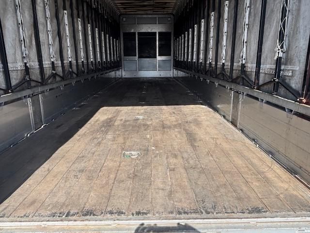 NISSAN DIESEL Quon 2021