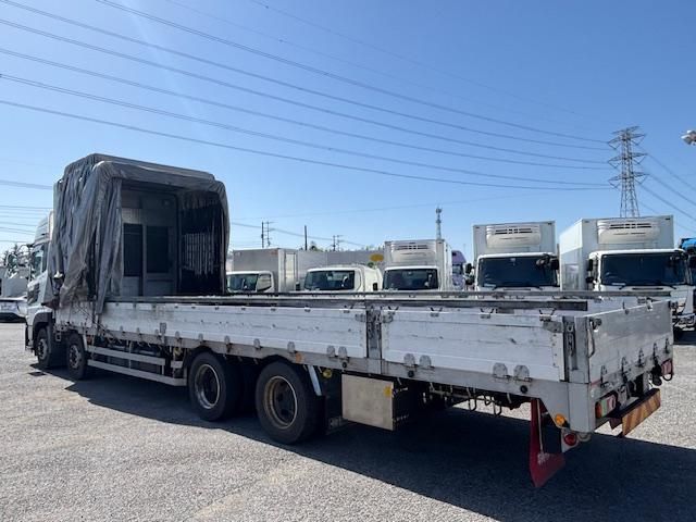 NISSAN DIESEL Quon 2021