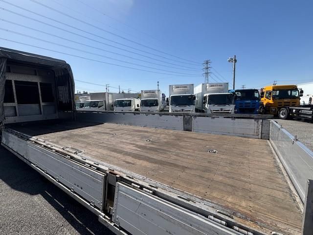 NISSAN DIESEL Quon 2021