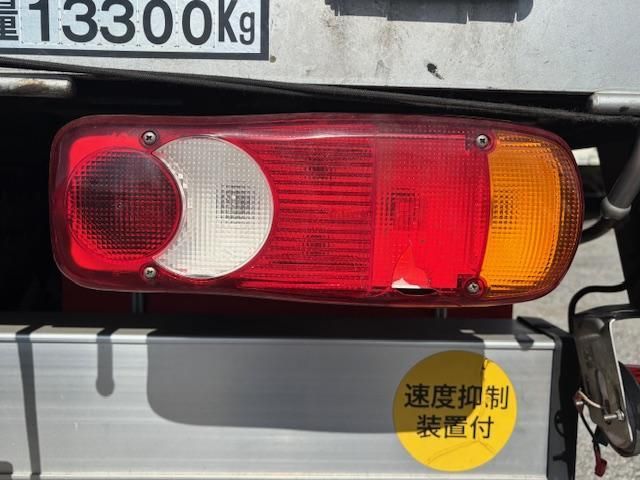 NISSAN DIESEL Quon 2021