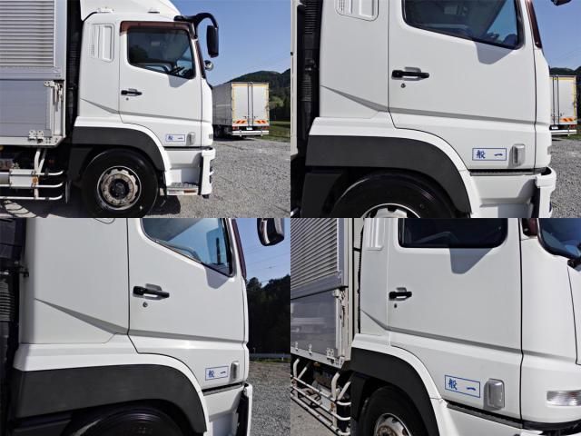 MITSUBISHI FUSOU SUPER GREAT 2013