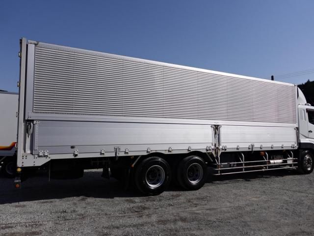 MITSUBISHI FUSOU SUPER GREAT 2013