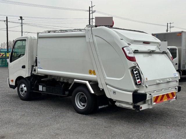HINO DUTRO 2024