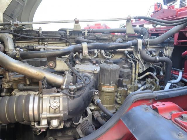 MITSUBISHI FUSOU SUPER GREAT 2013