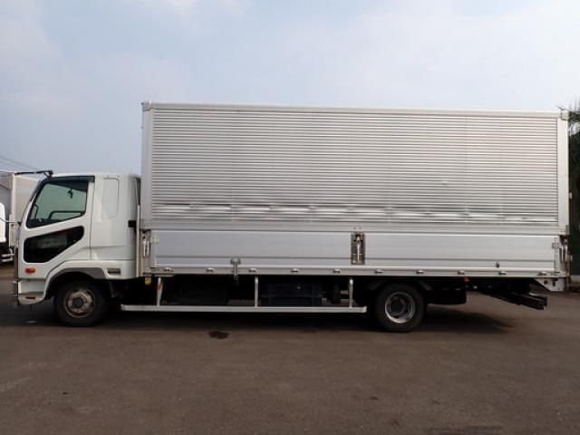 MITSUBISHI FUSOU FIGHTER 2019