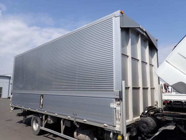 MITSUBISHI FUSOU FIGHTER 2019