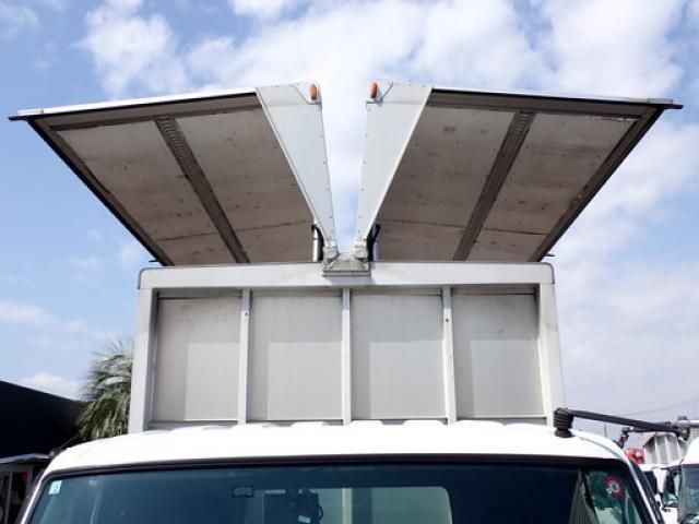 MITSUBISHI FUSOU FIGHTER 2019