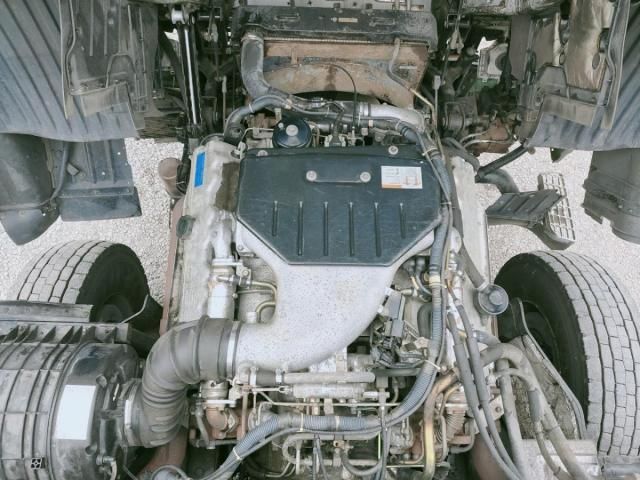 NISSAN DIESEL BigThumb 2000