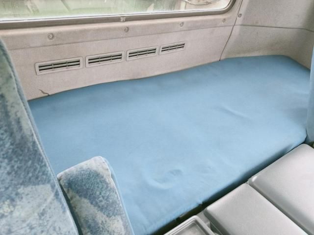 NISSAN DIESEL BigThumb 2000