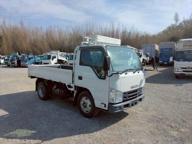 ISUZU ELF 2018
