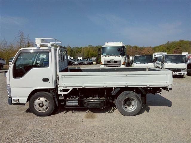 ISUZU ELF 2018