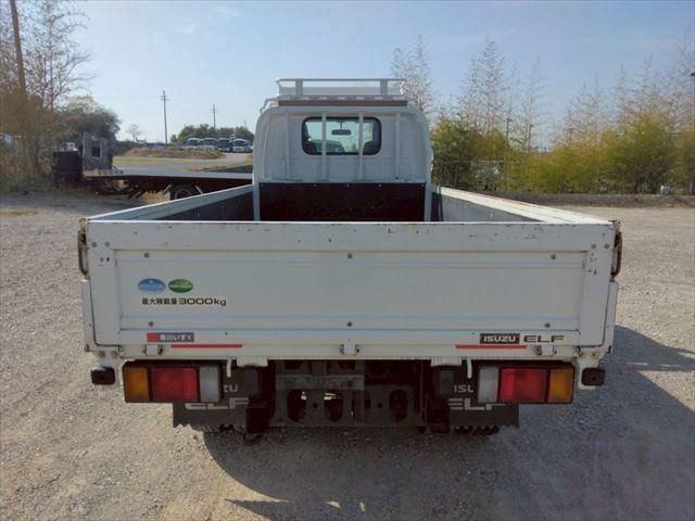 ISUZU ELF 2018