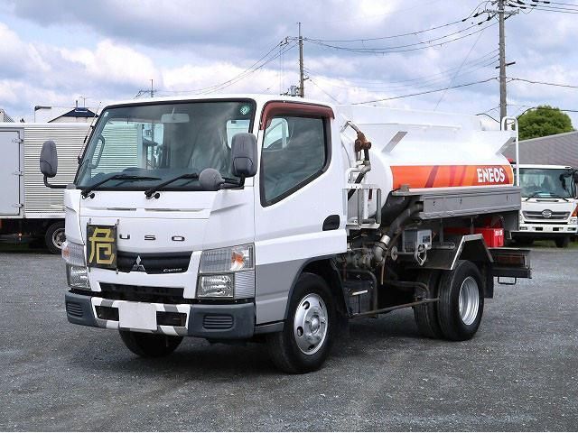 MITSUBISHI CANTER 2015
