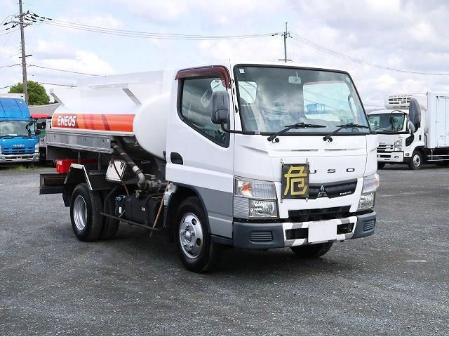 MITSUBISHI CANTER 2015