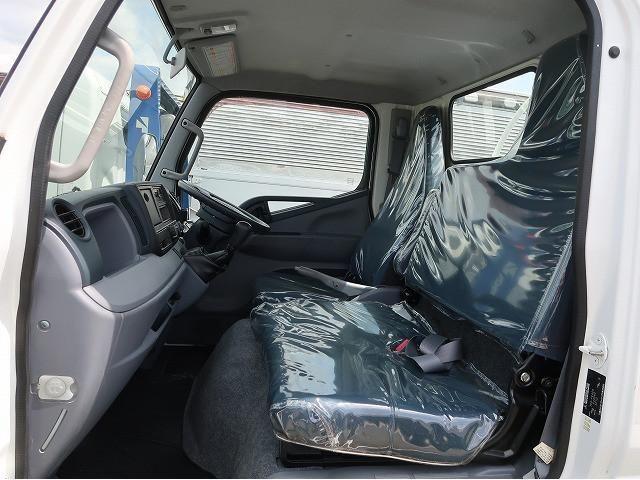 MITSUBISHI CANTER 2015