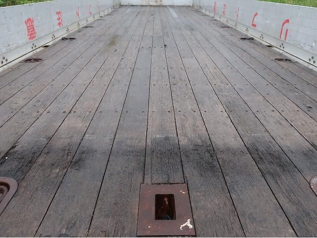 MITSUBISHI FUSOU SUPER GREAT 2012