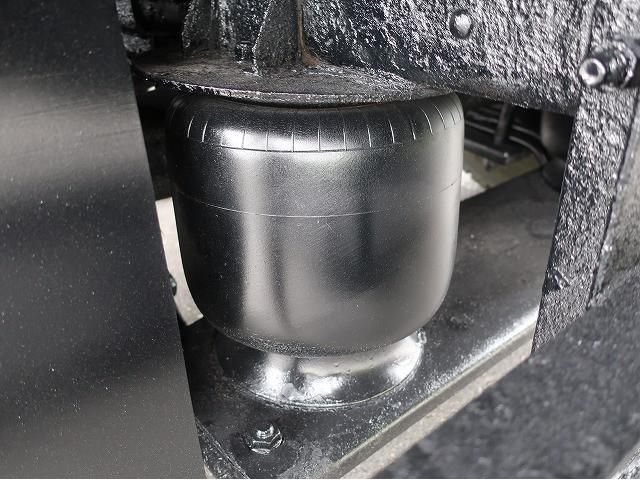 MITSUBISHI FUSOU SUPER GREAT 2012