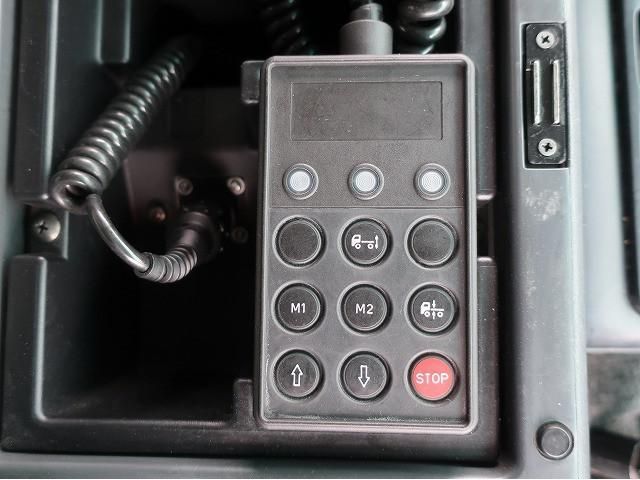 MITSUBISHI FUSOU SUPER GREAT 2012