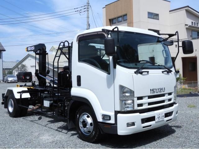 ISUZU FORWARD 2014