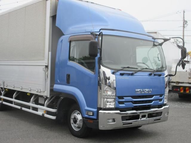 ISUZU FORWARD 2016