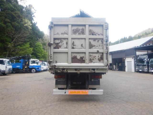 MITSUBISHI FUSOU SUPER GREAT 2008