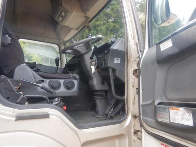 MITSUBISHI FUSOU SUPER GREAT 2008