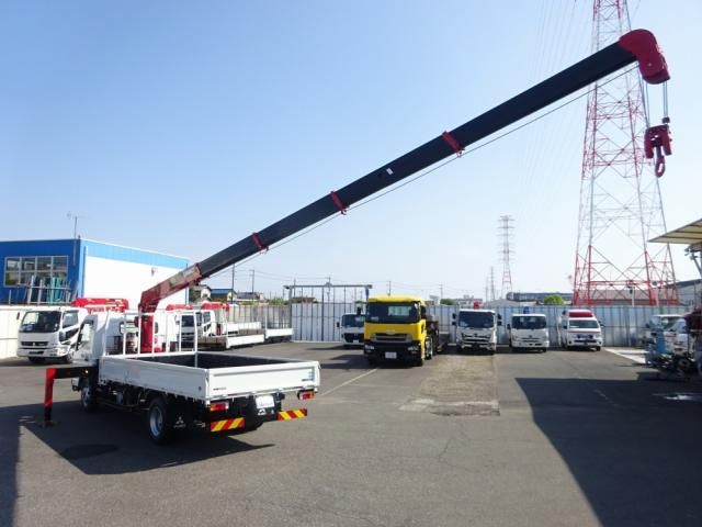 MITSUBISHI CANTER 2024