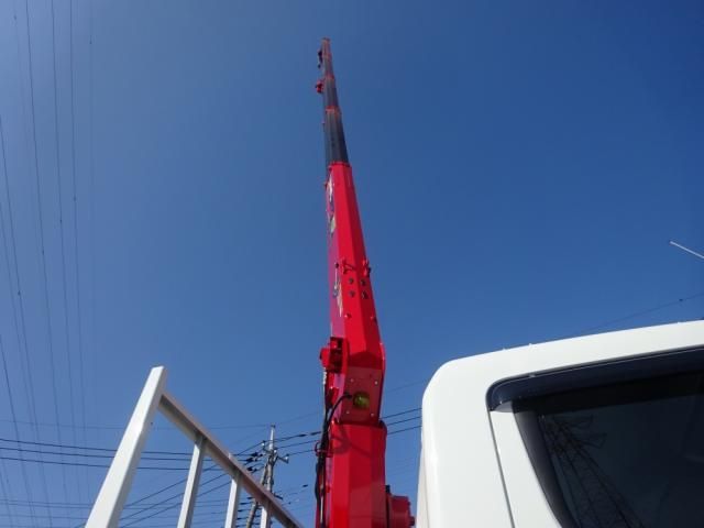 MITSUBISHI CANTER 2024