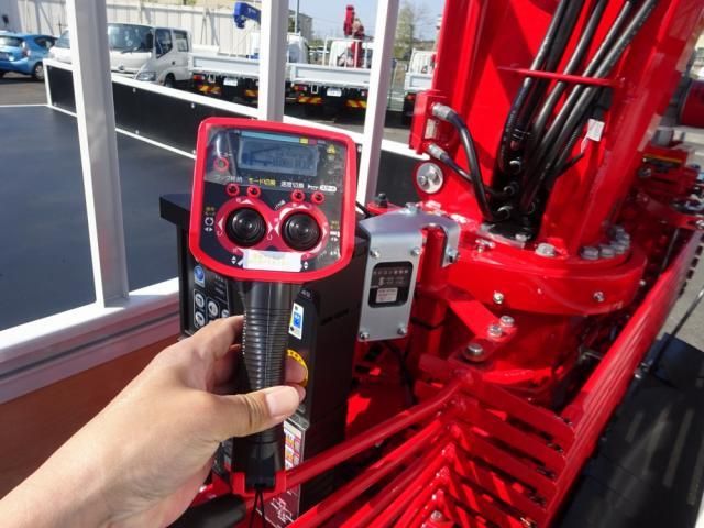 MITSUBISHI CANTER 2024