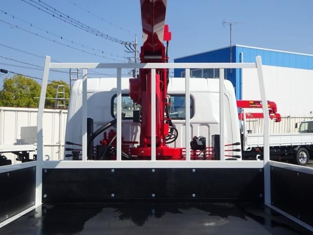 MITSUBISHI CANTER 2024