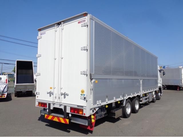 MITSUBISHI FUSOU SUPER GREAT 2023