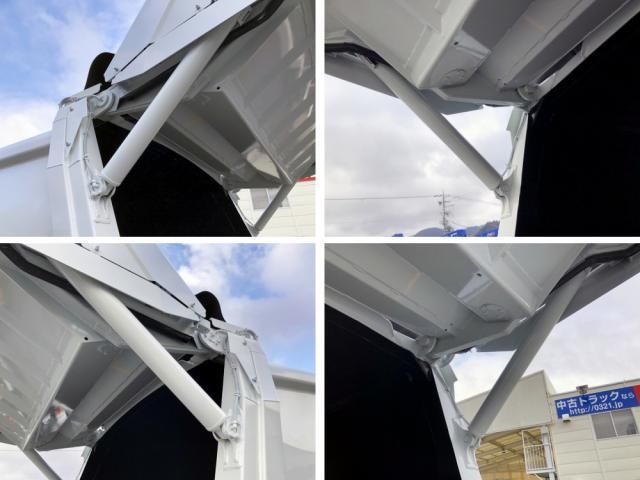 MITSUBISHI CANTER 2025