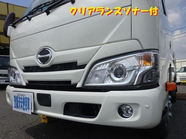 HINO DUTRO 2024