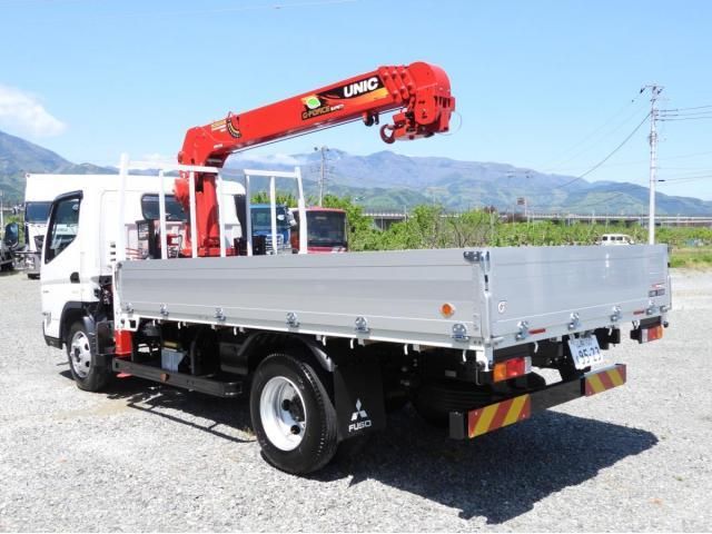 MITSUBISHI CANTER 2024