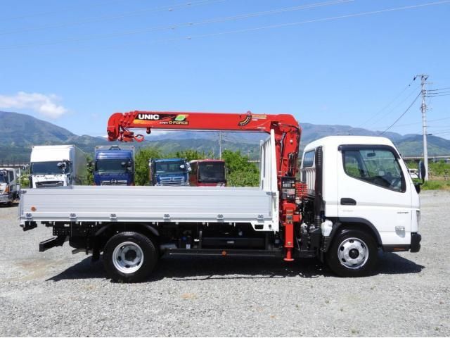 MITSUBISHI CANTER 2024