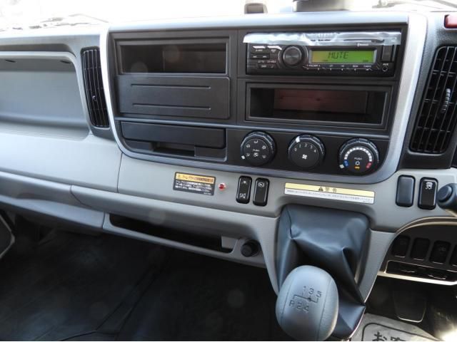 MITSUBISHI CANTER 2024