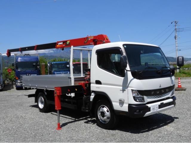 MITSUBISHI CANTER 2024