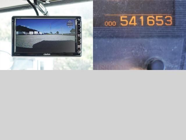 NISSAN DIESEL Quon 2011