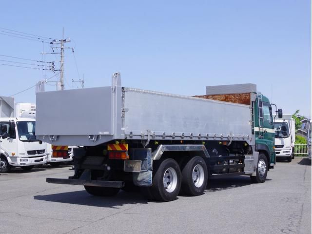 NISSAN DIESEL Quon 2014