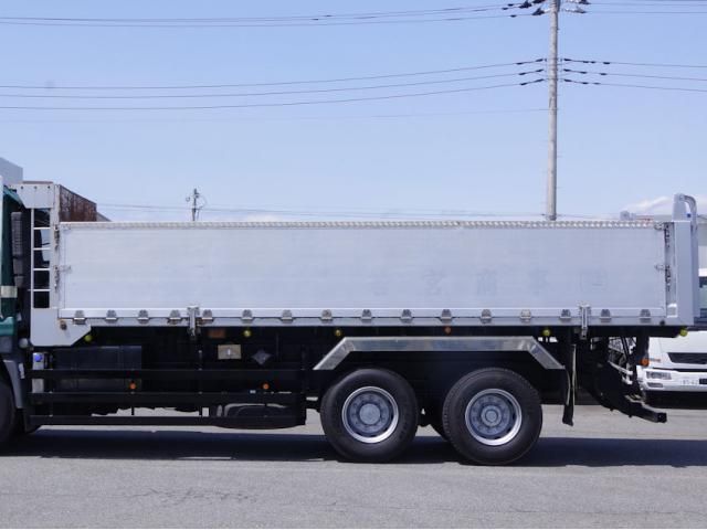 NISSAN DIESEL Quon 2014