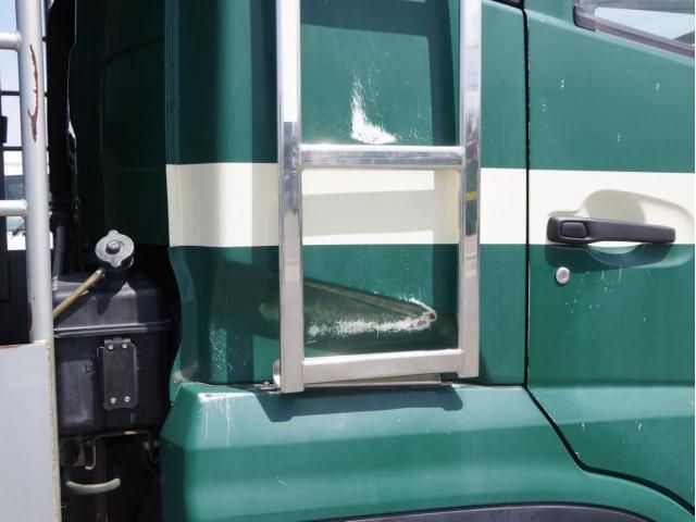 NISSAN DIESEL Quon 2014